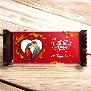 Personalised Chocolate Wrapper with Medium Chocolate for Valentine&#039;s Day